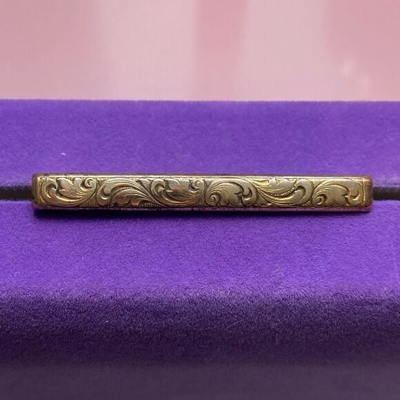 💛 Antique Gold Filled Floral Brooch - Picture 1 of 5